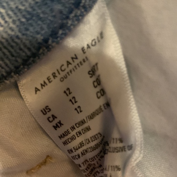 American eagle mom jeans size 12 short - Picture 3 of 5